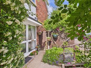 Front alternative view- click for photo gallery